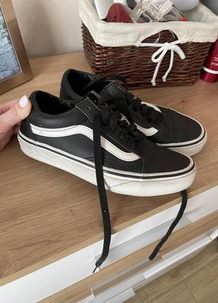 Кеди vans