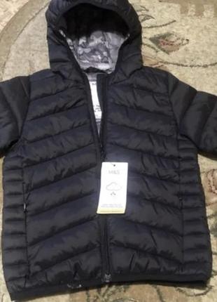 Новая куртка m&s чёрная 4-5 лет 110 см осень зима оригинал англия