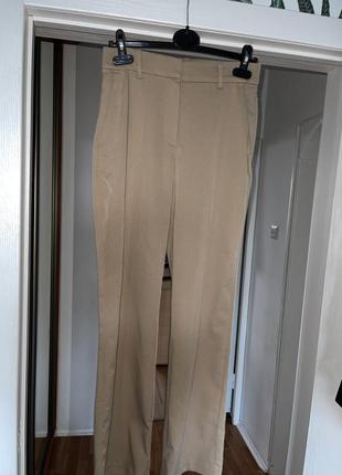 Стильні брюки h&m колір беж р 36