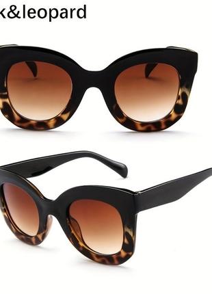 Сонцезахисні окуляри з леопардовою вставкою