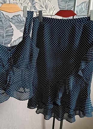 Продам костюм.