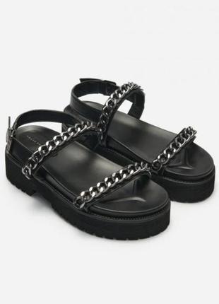 Женские сандалии house brand