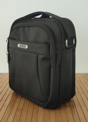 Мужская сумка-мессенджер до 8 литров размер 28*23*12 см цвет черный