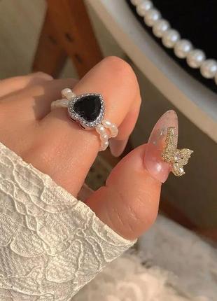 Тренд стильне кільце каблучка перли перлини намистини серце чорний кристал