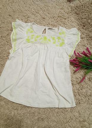Красивая коттоновая летняя блузка-вышиванка