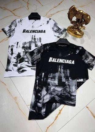 Брендові футболки balenciaga