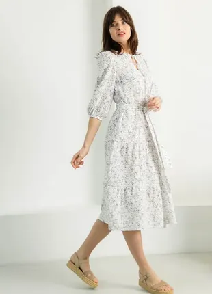 Муслиновое платье миди с поясом приталенное платье с пышной юбкой