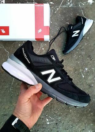 Чоловічі кросівки new balance 990 v5
•black white grey•
