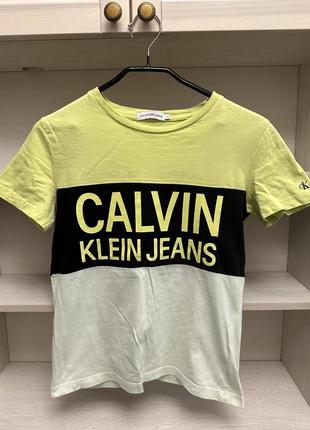 Футболка calvin klein jeans