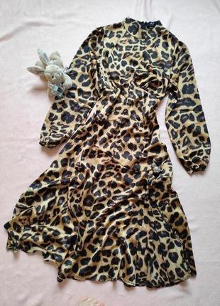 Сукня в леопардовий принт р 38 м 12 46 нова довга з рукавом шовкова атласна