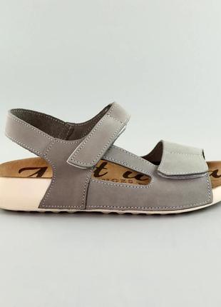Стильные женские серые кожаные сандалии, босоножки нубук на липучках, топ/тренд на лето 2024 - женская обувь