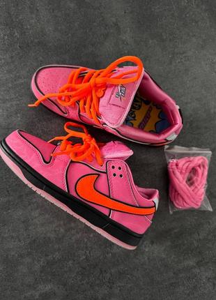 Женские кроссовки найк сб данк премиум / nike sb dunk
powerpuff girls “blossom” premium