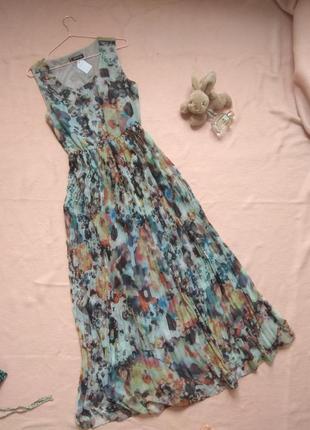 Платье р 36-38 s-m 44-46 в цветочный принт длинная нарядная летняя