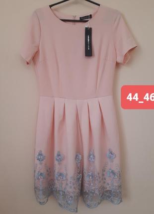 Платье для женщин 44_46 размер, новое