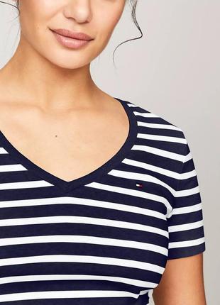 Футболка жіноча від відомого бренду tommy hilfiger  оригінал2 фото