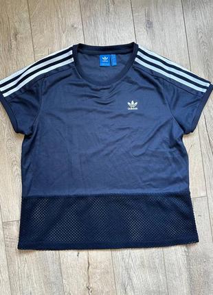 Жіноча спортивна футболка adidas