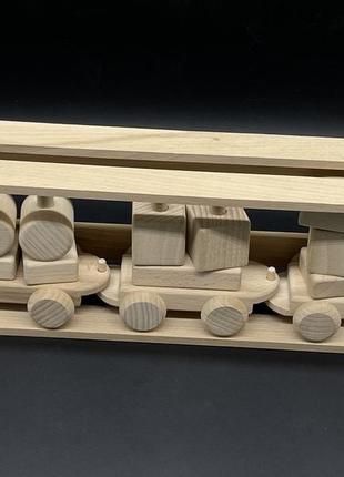 Дитяча дерев'яна іграшка "поїзд" з натурального дерева (паровозик і два вагони) в упаковці