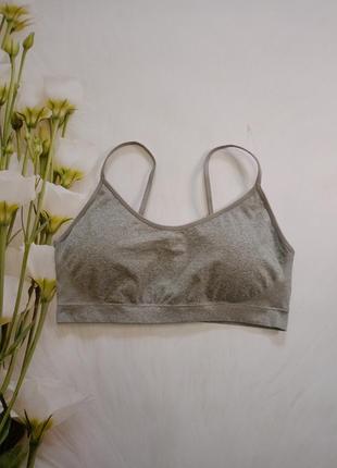 Базовый топ, бра, бюстгальтер с паралоновыми чашечками,размер xl.