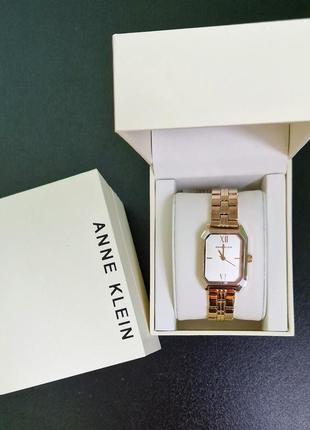 Оригинальные часы anne klein.