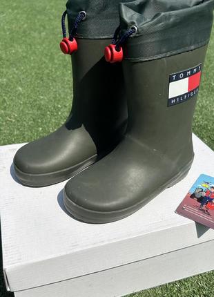 Новые детские резиновые сапоги сапоги tommy hilfiger rain boot haki5 фото