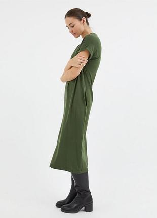 Плаття футболки кольору хакі від george