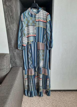 Плаття з оригінальним принтом