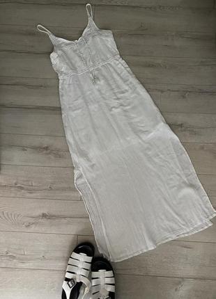 Длинное платье в стиле гладиатор/белое длинное платье