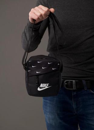 Мужская спортивная барсетка nike черная сумка через плечо найк nike