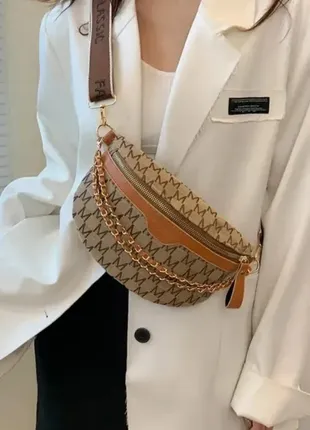Женская сумка через плечо