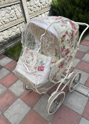 Очень удобная и красивая коляска,все вопросы по необходимости