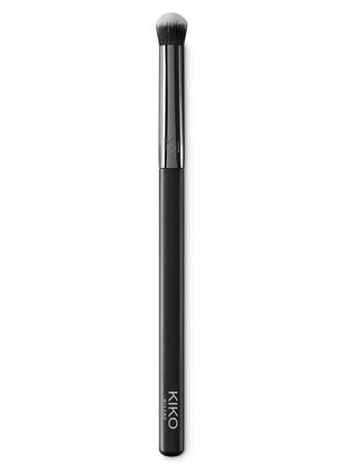 Пензлик для обличчя та контуру очей face 02 intensive coverage brush