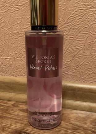 Спрей мист victoria's secret velvet petals