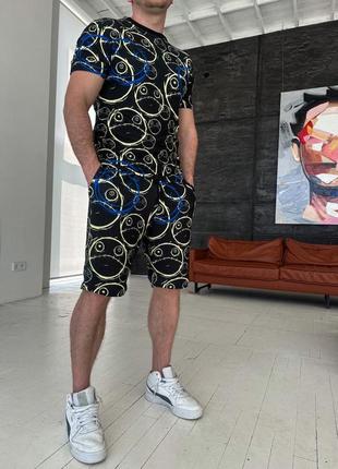 Спортивный костюм