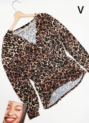 Женская леопардовая блуза с длинным рукавом, талия на резинке, по низу клеш от бренда v
