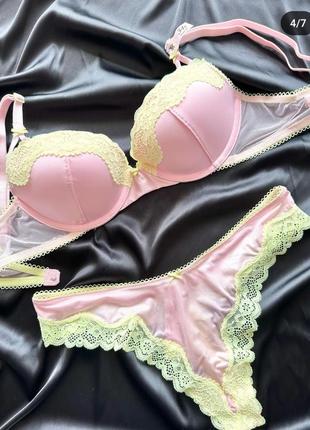 Комплект victoria s secret 32b 34b 34d 34e