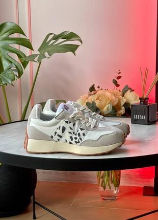 Кросівки new balance 327 white leopard logo