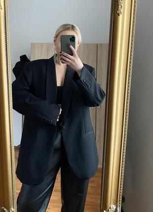 Подовжений чорний смокінг піджак 😍 сидить ідеально