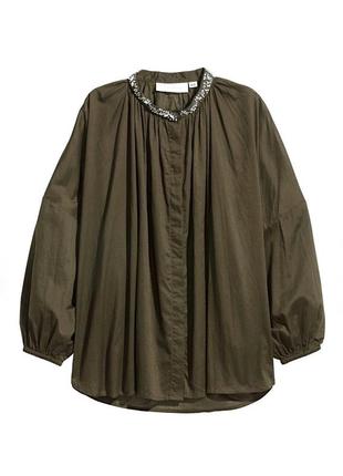 Рубашка с камушками со стразами h&amp;m блуза зеленая хаки оливковый демисезонная весенняя натуральная легкая оверсайз ведьма