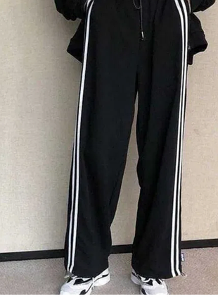 Стильные спортивные штаны с лампасами george