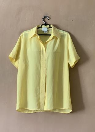 Легкая шифонава желтая блуза рубашка с ковниром