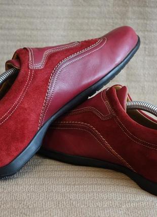 Легкие спортивные комбинированные кожаные туфли красного цвета gabor 38 р.