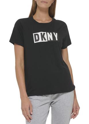 Футболка dkny