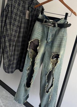 Брендовые рваные джинсы в стиле balenciaga