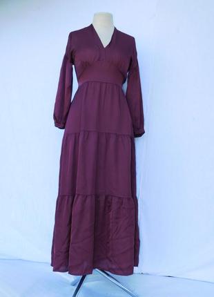Атласное платье-цвет бургунди