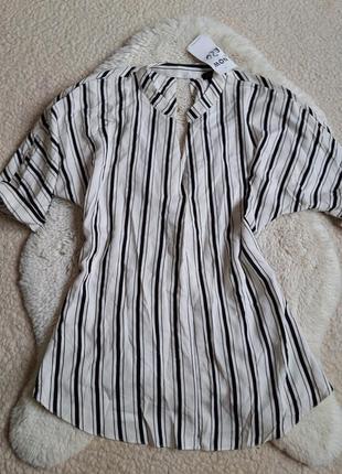 Вискозная блуза в полоску с разрезом на спине и перекрутом