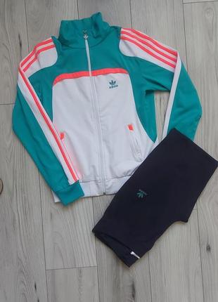 Женский спортивный костюм adidas l-xl