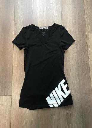 Футболка від nike pro