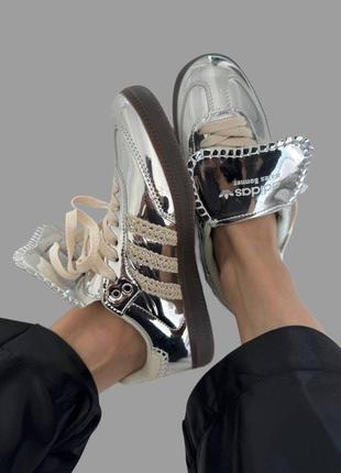 Женские кроссовки adidas samba x walles bonner silver premium.