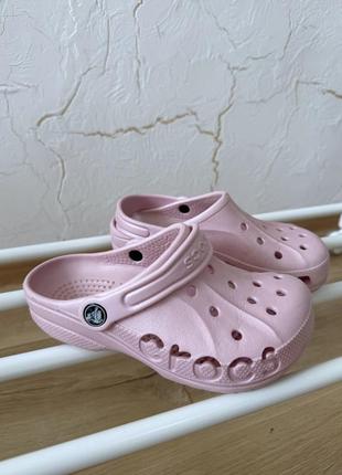 Crocs на девинку
