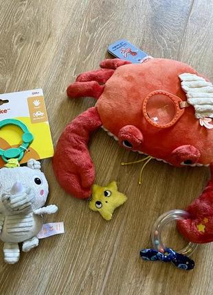 Новые игрушки для малыша